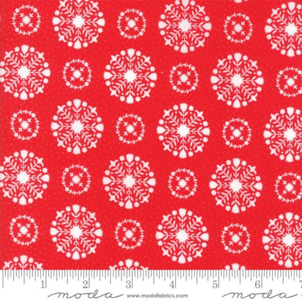 Vintage Holiday Red Snowflakes Bonnie and Camille 55166 14F flannel