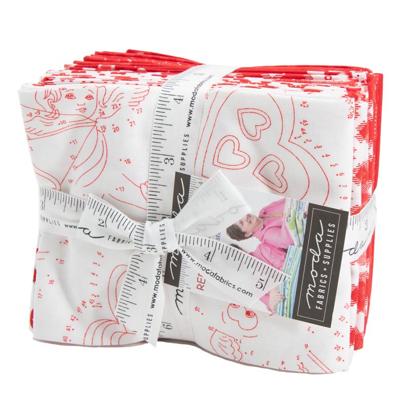 RED-iculously In Love Fat Quarter Bundle | Me and My Sister | 22360AB