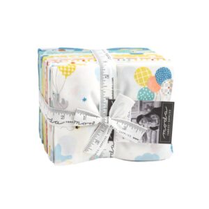 Delivered With Love | Fat Quarter Bundle | Paper and Cloth | 25130AB